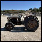 AUCTION ITEM:661107B006t.jpg