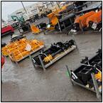 AUCTION ITEM:bm0409M012t.jpg