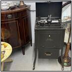 AUCTION ITEM:bm0519M005t.jpg