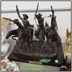 AUCTION ITEM:bm0908M004t.jpg