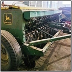 AUCTION ITEM:by1220M011t.jpg