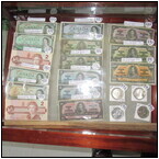 AUCTION ITEM:dp0904M018t.jpg