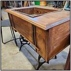 AUCTION ITEM:gh0121M010t.jpg