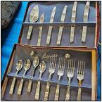 AUCTION ITEM:gh0213M032t.jpg