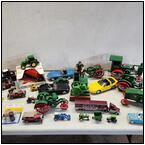 AUCTION ITEM:hv0221M004t.jpg