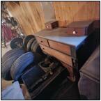 AUCTION ITEM:hv1003M027t.jpg