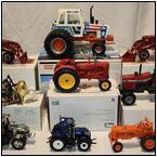 AUCTION ITEM:hv1018M005t.jpg