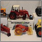 AUCTION ITEM:hv1018M006t.jpg