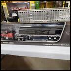 AUCTION ITEM:hv1024M023t.jpg