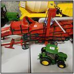 AUCTION ITEM:hv1024M028t.jpg