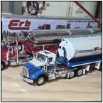 AUCTION ITEM:hv1031M033t.jpg