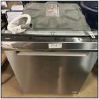 AUCTION ITEM:ip0623C005t.jpg