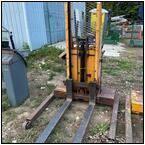 AUCTION ITEM:ip0818A010t.jpg
