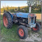 AUCTION ITEM:ip1013A012t.jpg