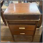 AUCTION ITEM:mp1129M002t.jpg