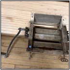 AUCTION ITEM:mp1129M023t.jpg