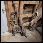 AUCTION ITEM:ph0321M013t.jpg