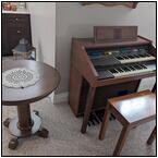 AUCTION ITEM:ph0328M004t.jpg