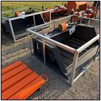 AUCTION ITEM:pm1110M004t.jpg